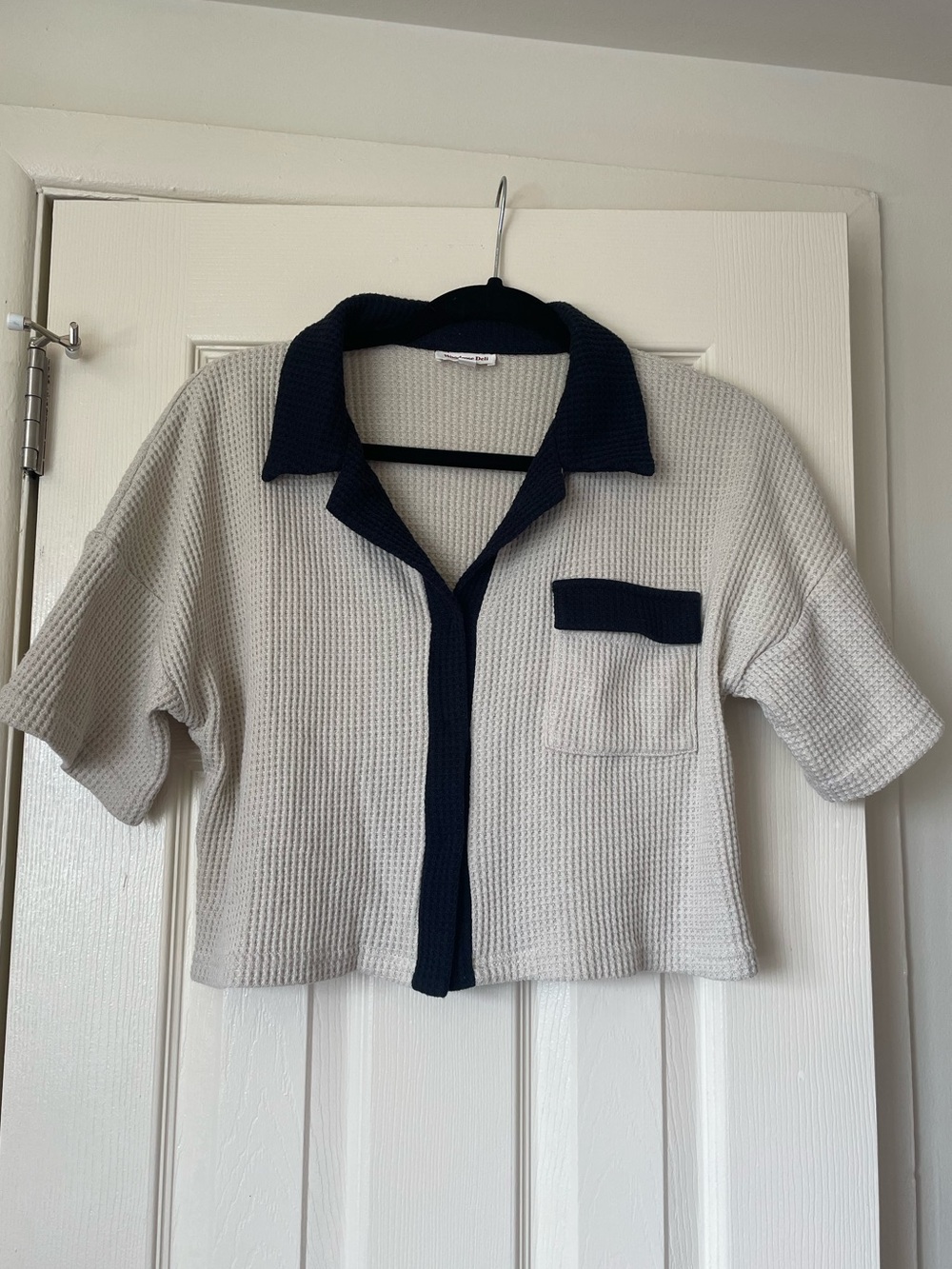 Woodrose Deli Waffle Bowling Shirt Beige Navy Cropped Button Up Knit Top XS